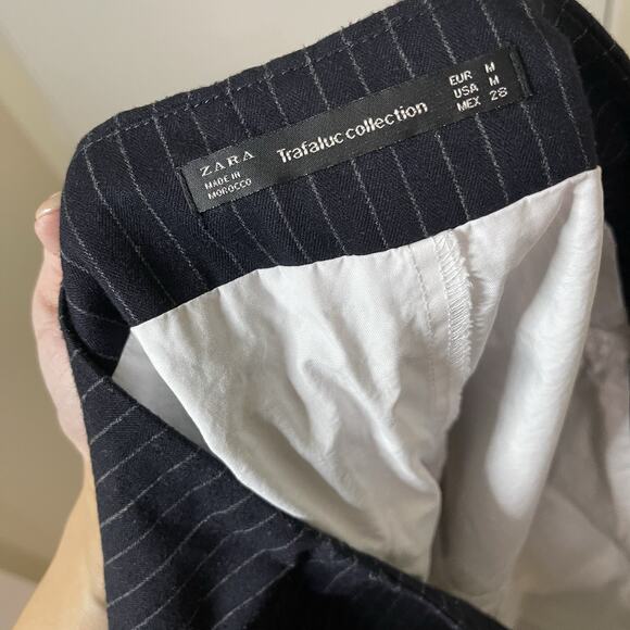 ZARA The Cathy Low Waisted Mini Skort black stripe ruffle hem medium - Picture 4 of 5